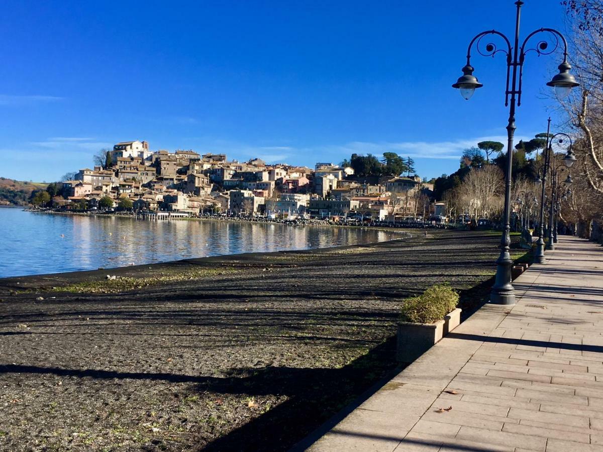 La Dimora Di Checchino Acomodação com café da manhã Anguillara Sabazia Exterior foto