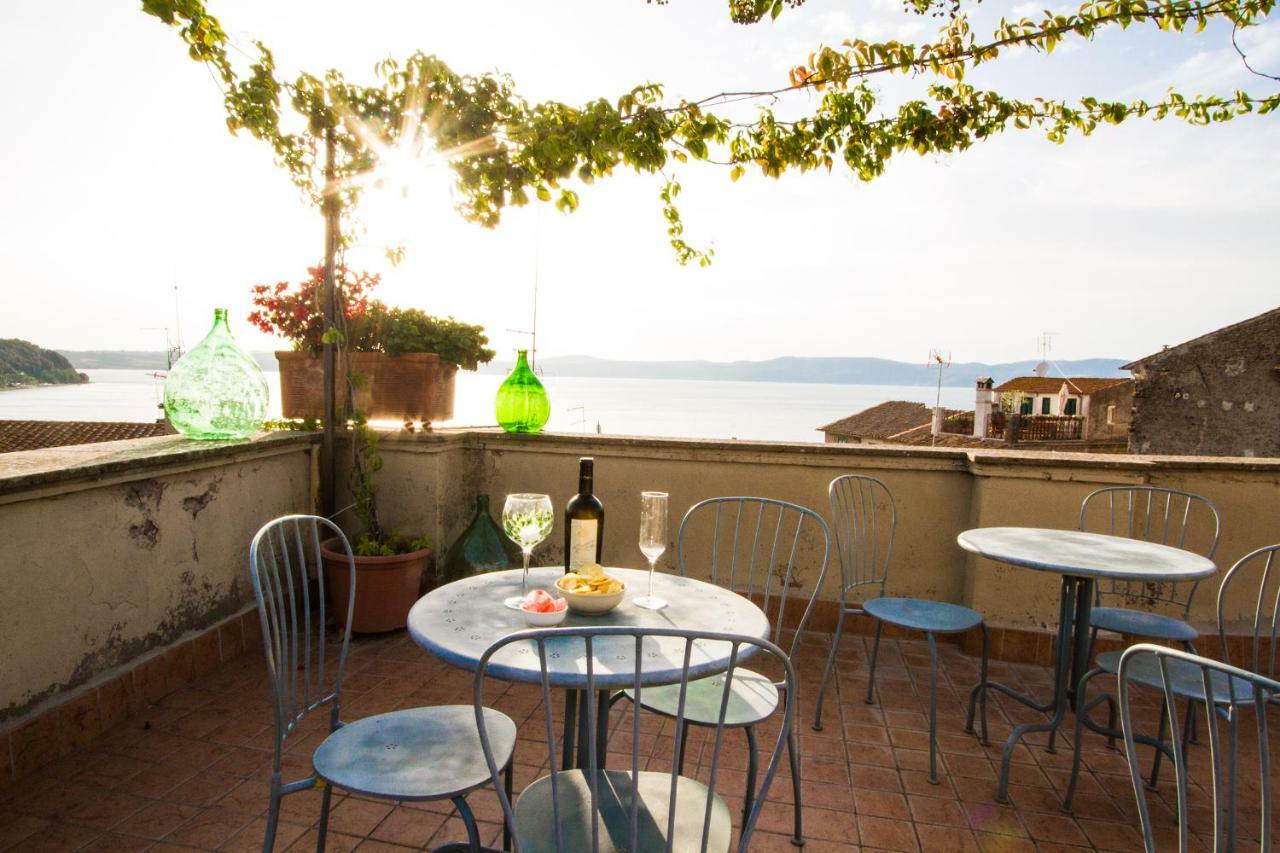 La Dimora Di Checchino Acomodação com café da manhã Anguillara Sabazia Exterior foto